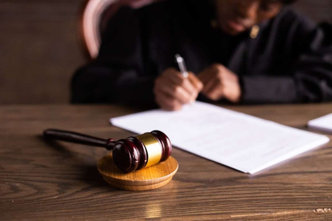 Employment-law.jpg