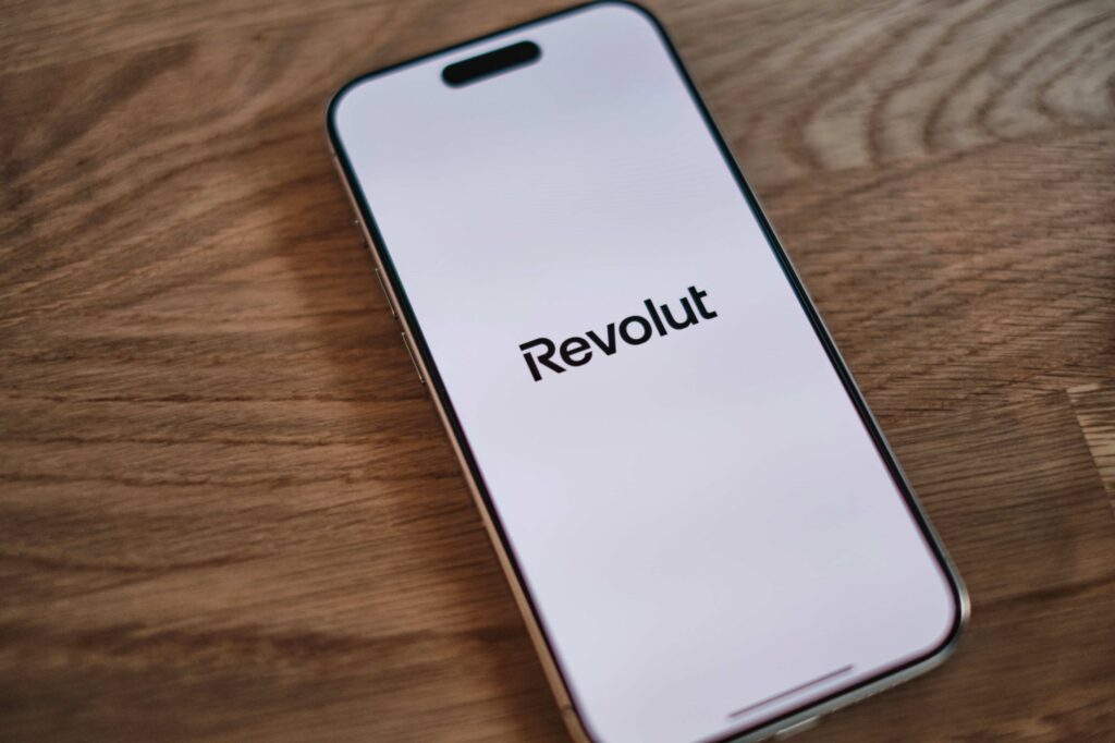 Revolut-mobile-app-1024x682.jpg